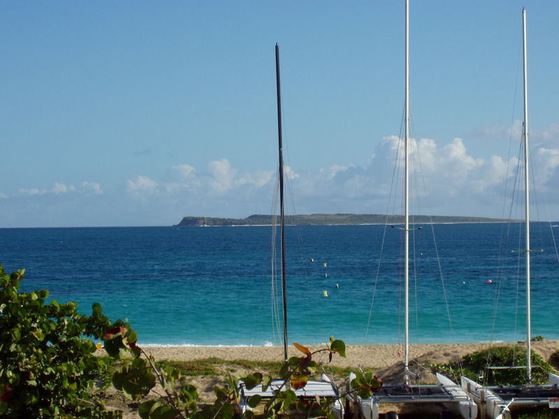 Alamanda Resort Orient Bay Exterior photo